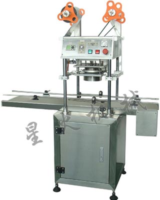 全自動廣口瓶封口機(jī)